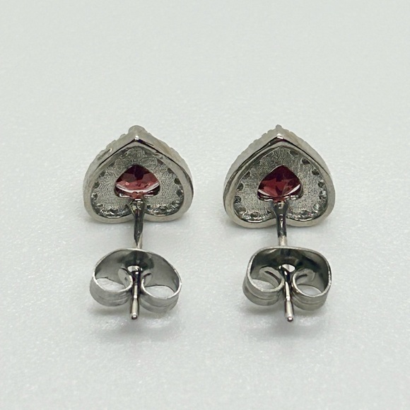 Genuine Garnet 925 Sterling Silver Heart Earrings - Picture 5 of 9